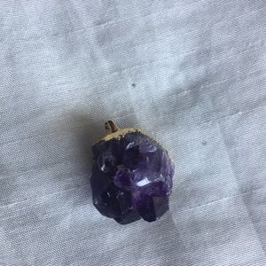 Purple quartz stone necklace charm